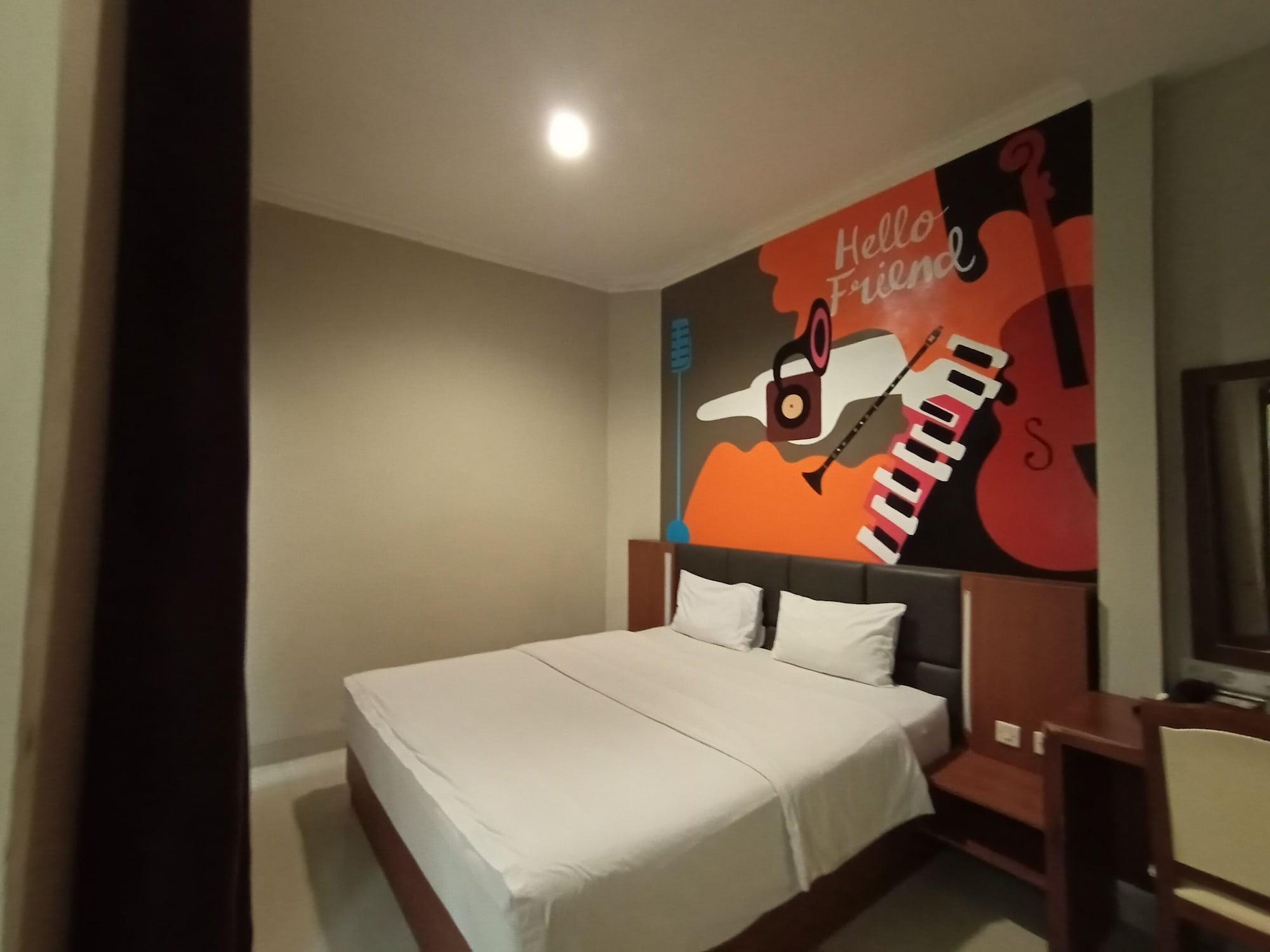 Votel Viure Hotel Jogjakarta Maguwo Exterior photo